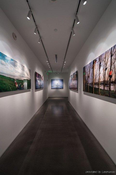 21C Museum Hotel Цинциннати Интерьер фото